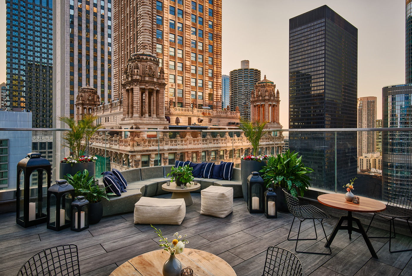 Cerise Rooftop, Chicago